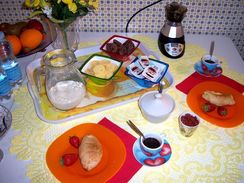 Bed And Breakfast Geckos Brindisi Esterno foto